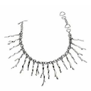 Hot Diamonds. Sterling silver bracelet.